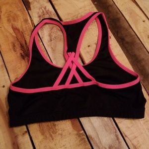 Fruit of the Loom Intimates & Sleepwear - 💥10 for $30 Black 34 Sports Bra Fruit of the Loom Intimates & Sleepwear - 💥10 for $30 Black 34 Sports Bra